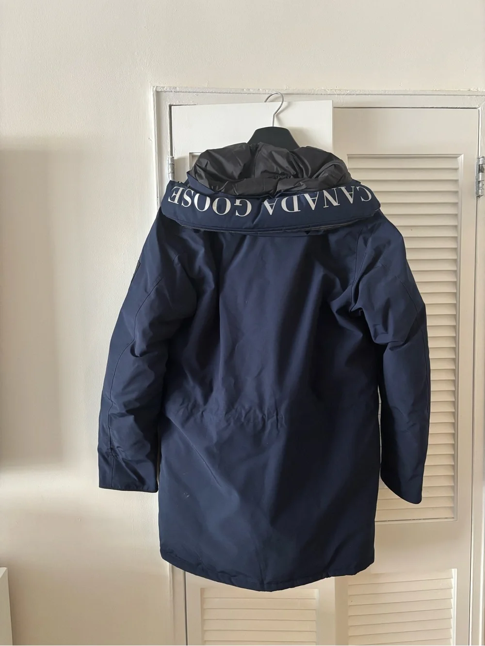 Canada Goose Navy Blue Expedition Parka with Signature Patch / Never worn